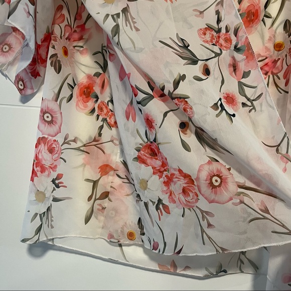 Floral Open Robe Coverup Top - Picture 4 of 13